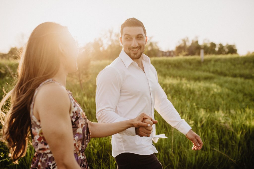 toronto wedding photographer engagement