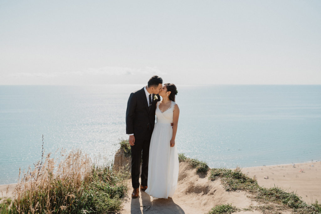 scarborough bluffs downtown toronto best wedding photographer